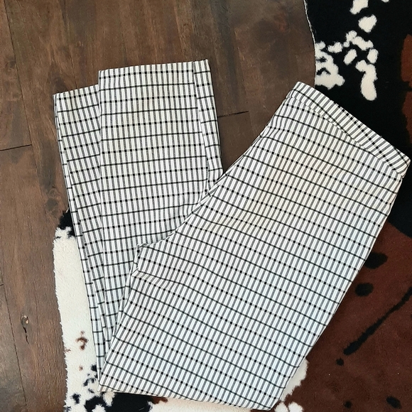 GREEN CHECKERED pants - Picture 2 of 5